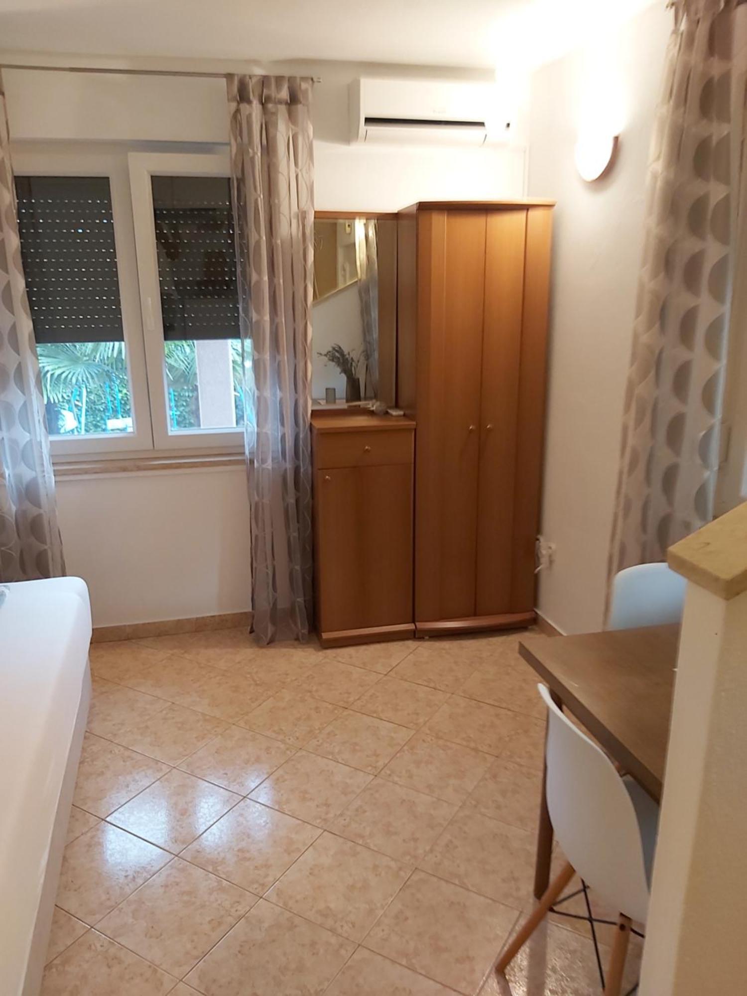 Ferienwohnung Mit 2 Schlafzimmer Oder Studio Apartment - Istrien-Fiorini Brtonigla Luaran gambar